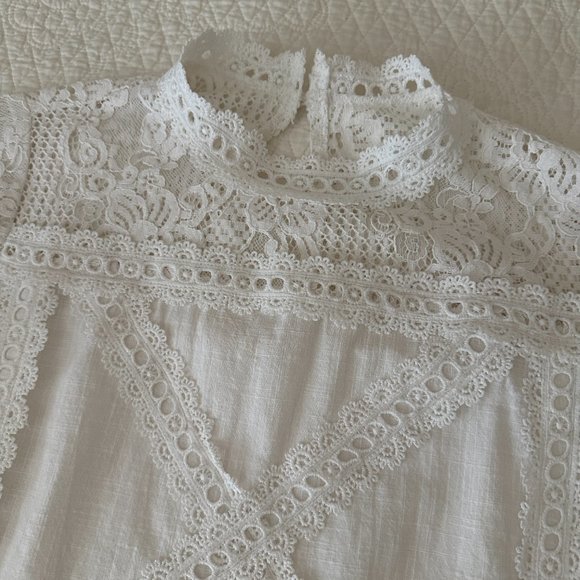 Main Strip Floral Lace Mock Neck Top Blouse Shirt Women's Small - Picture 4 of 9